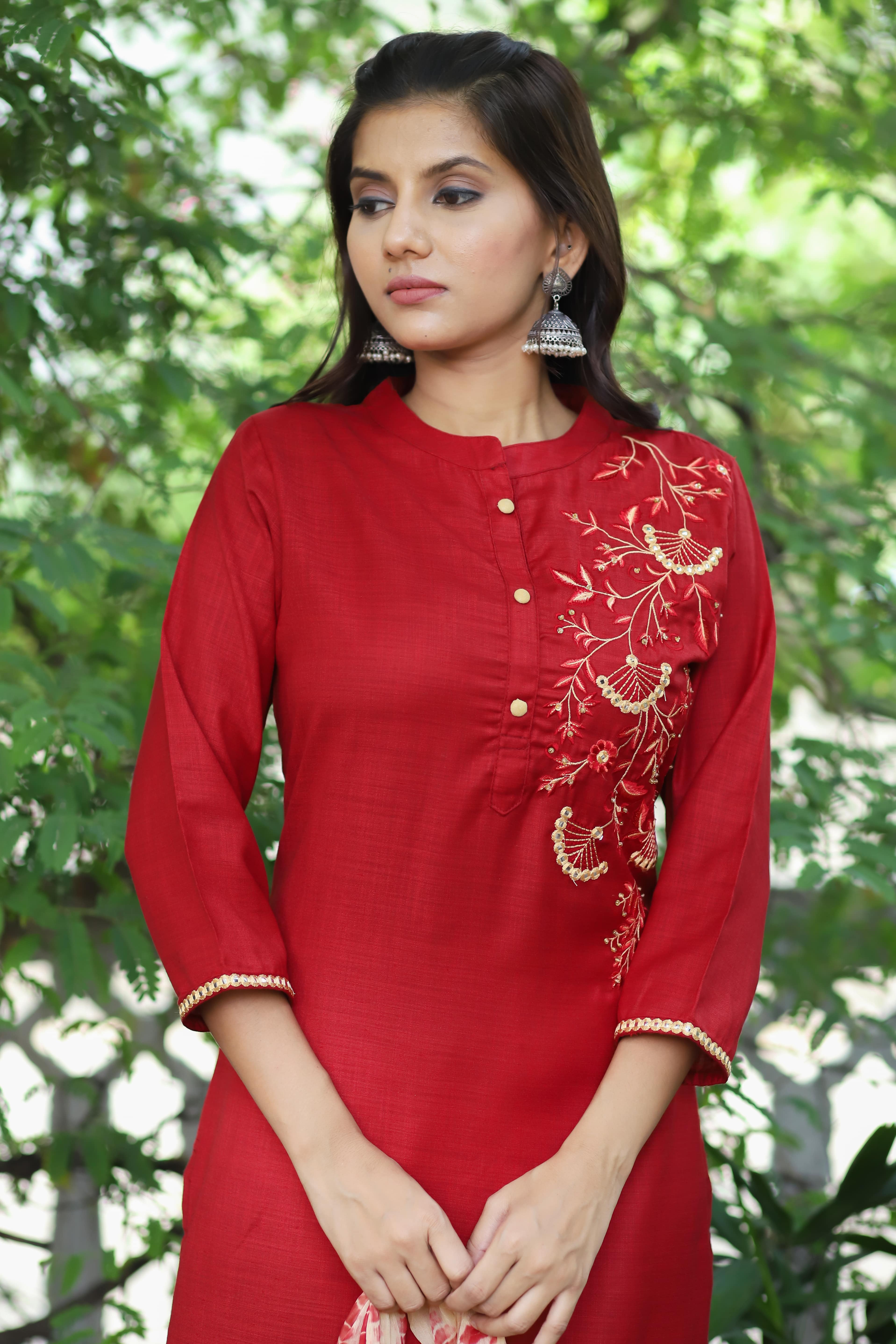 Red Embroidered Kurta Set with Beige Pants & Tie-Dye Dupatta