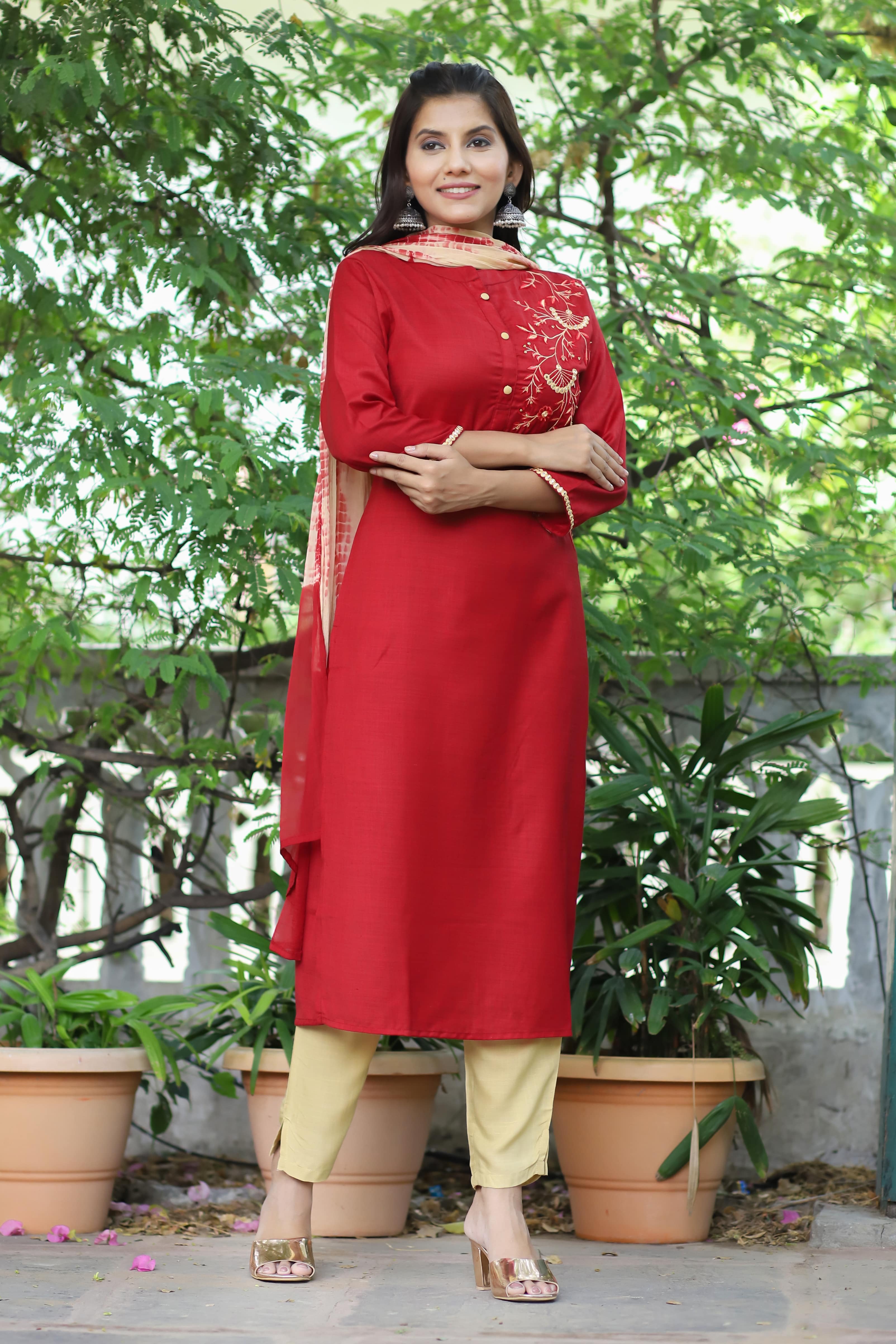 Red Embroidered Kurta Set with Beige Pants & Tie-Dye Dupatta