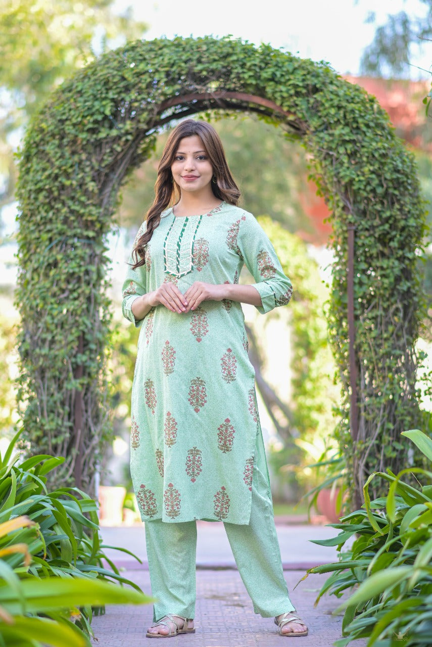 Mint Green Printed Kurta Set with Chiffon Dupatta