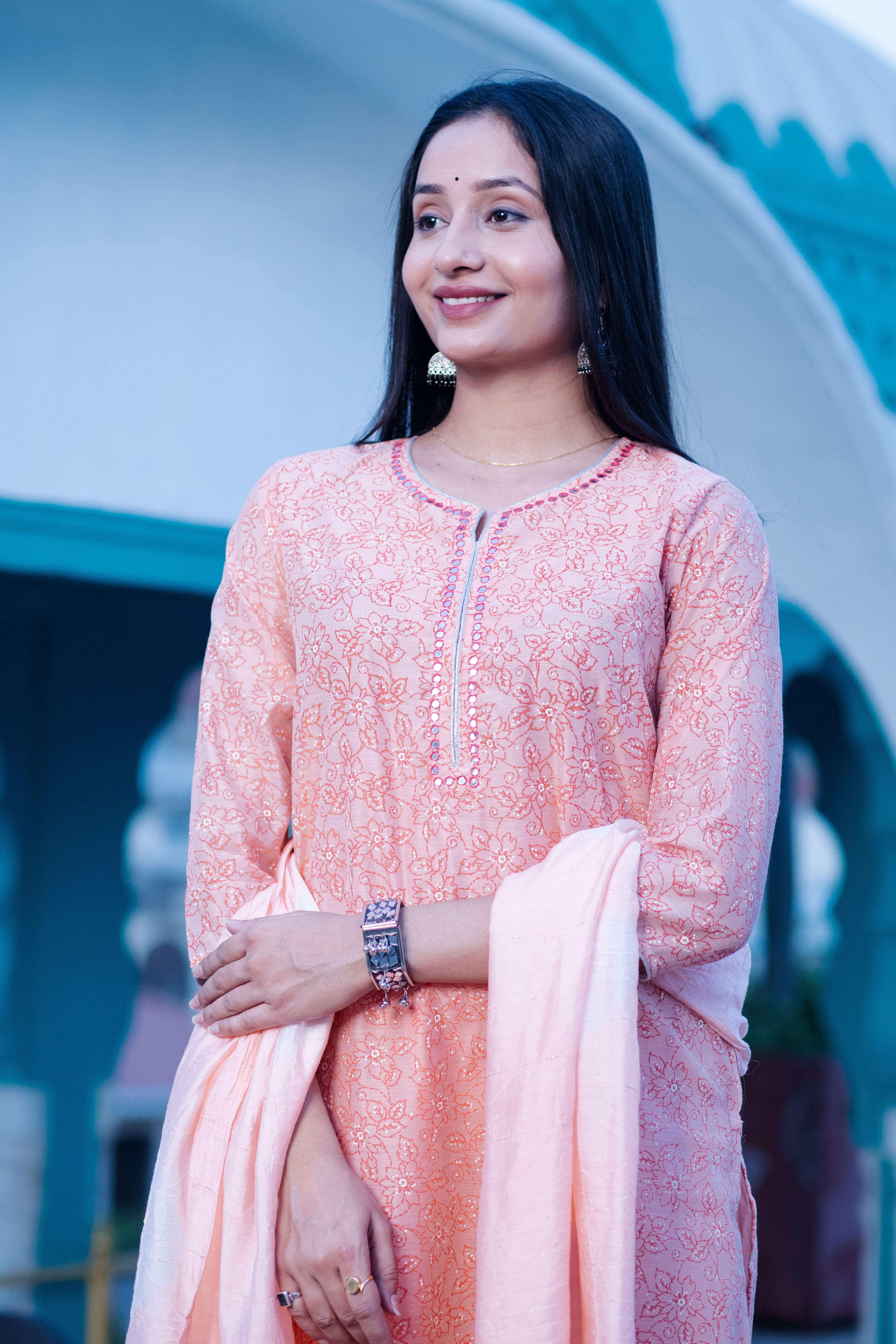 Peach Elegance Redefined