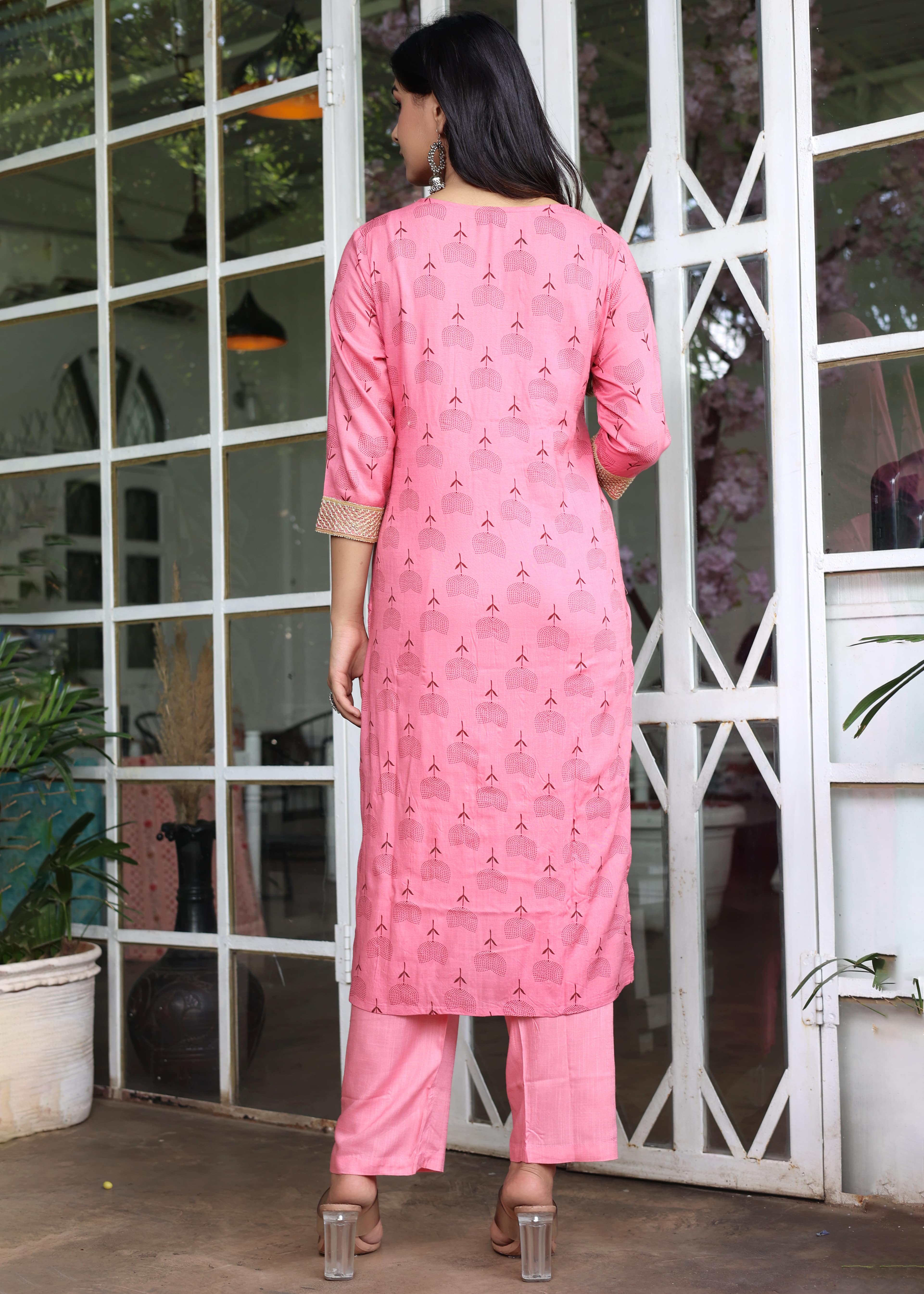 Floral Embroidered Pink Kurta Set with Pants