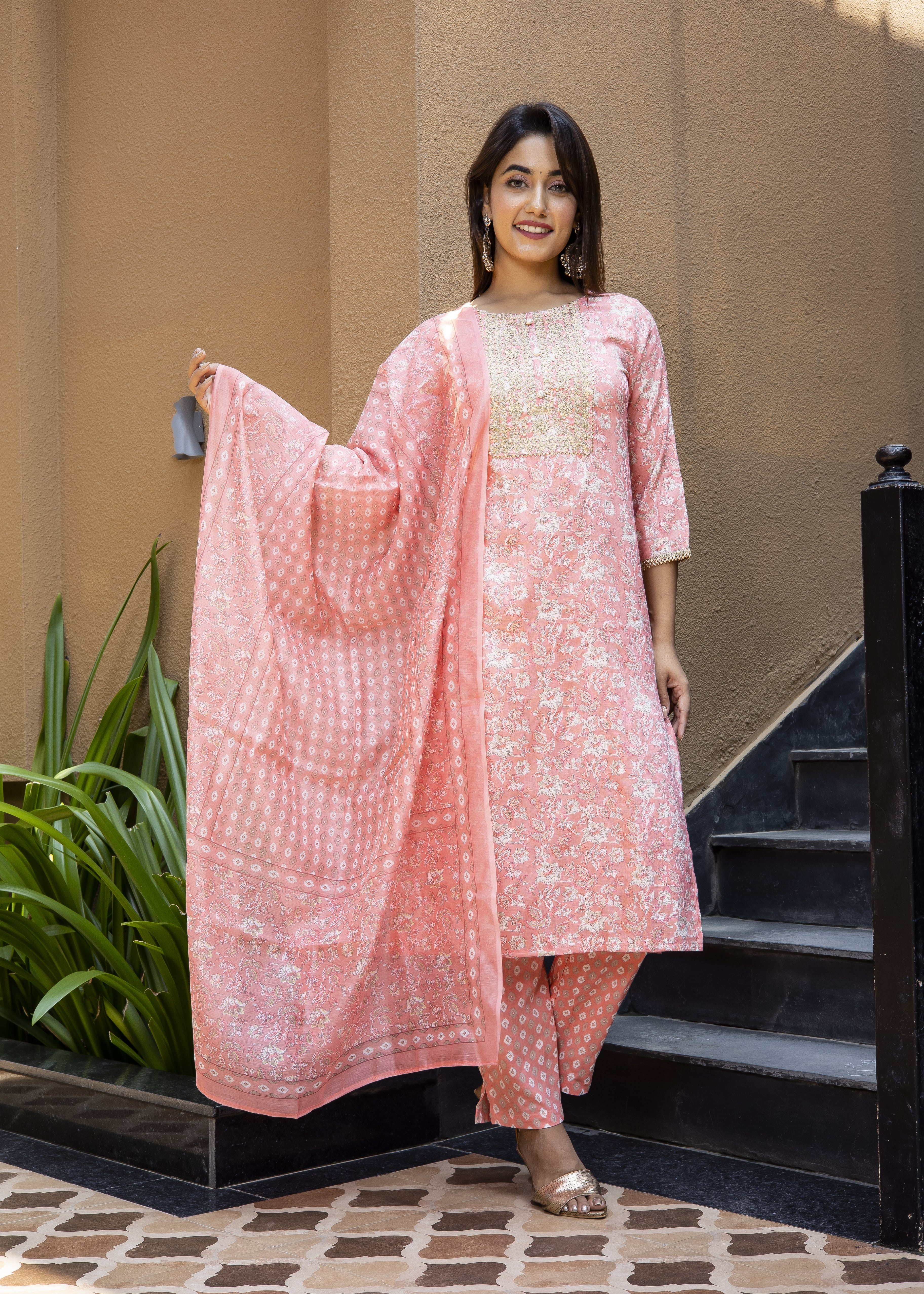 Peach Pink Floral Printed Kurta Set with Dupatta