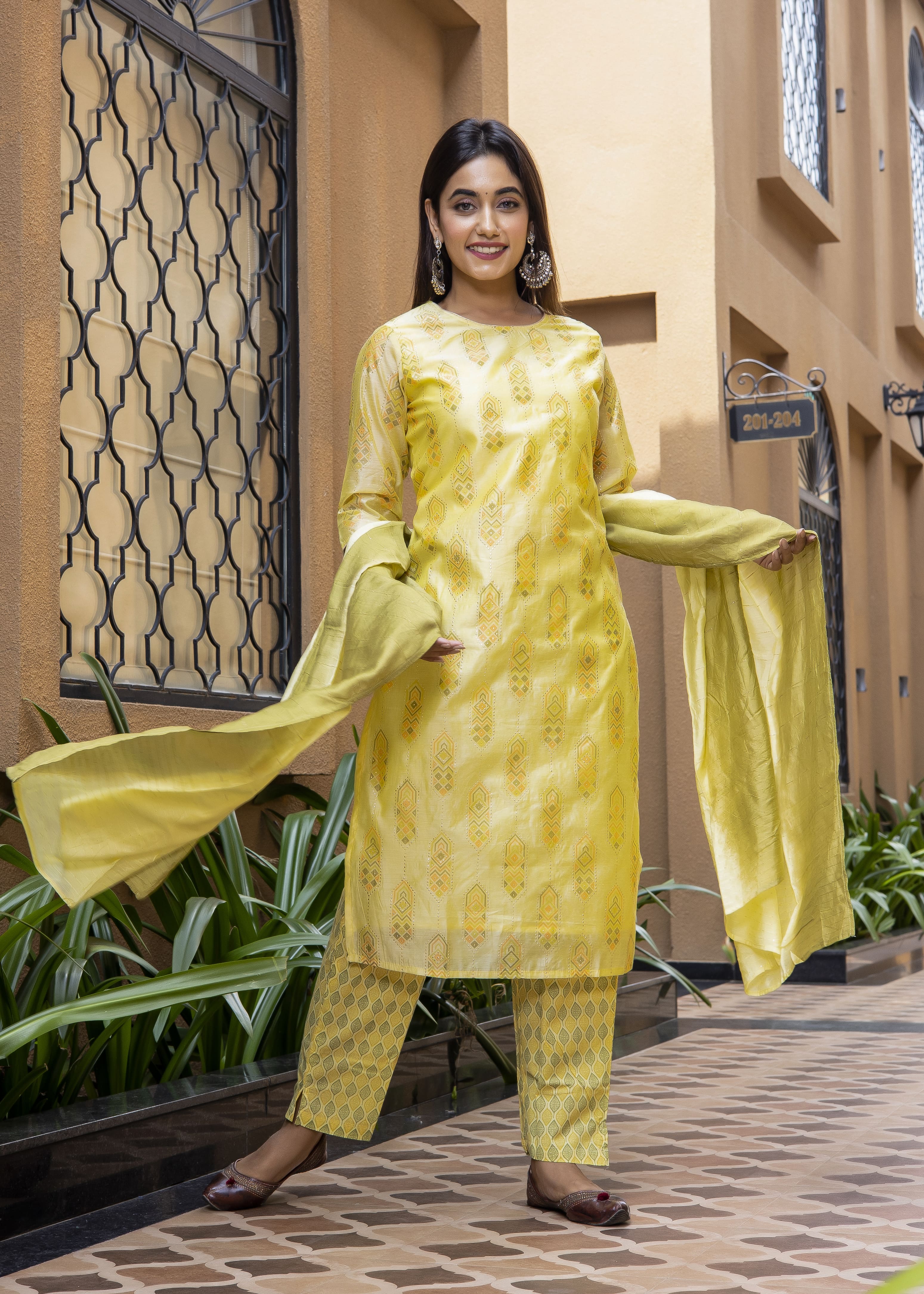 Elegant Yellow Chanderi Blend Kurta Set with Dupatta