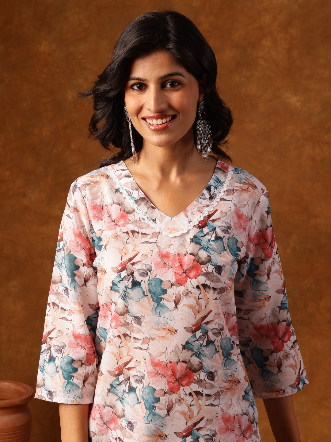 Bloom in Style – Soft Floral V-Neck Kurta with Matching Pants