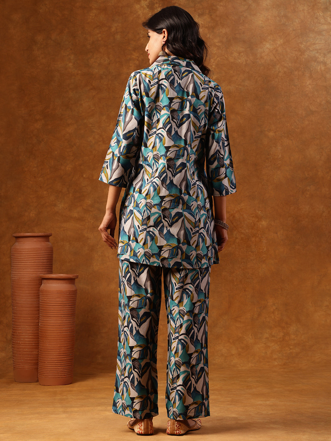 Trendy Leaf Print Co-ord Set – Comfortable & Stylish