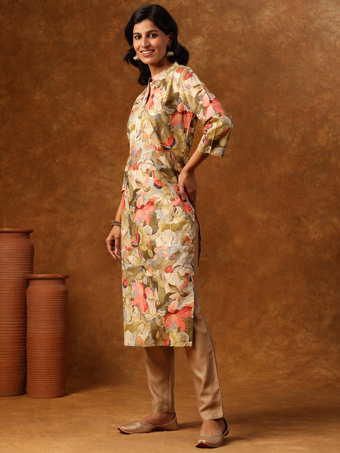 Green Floral Printed Straight Kurta