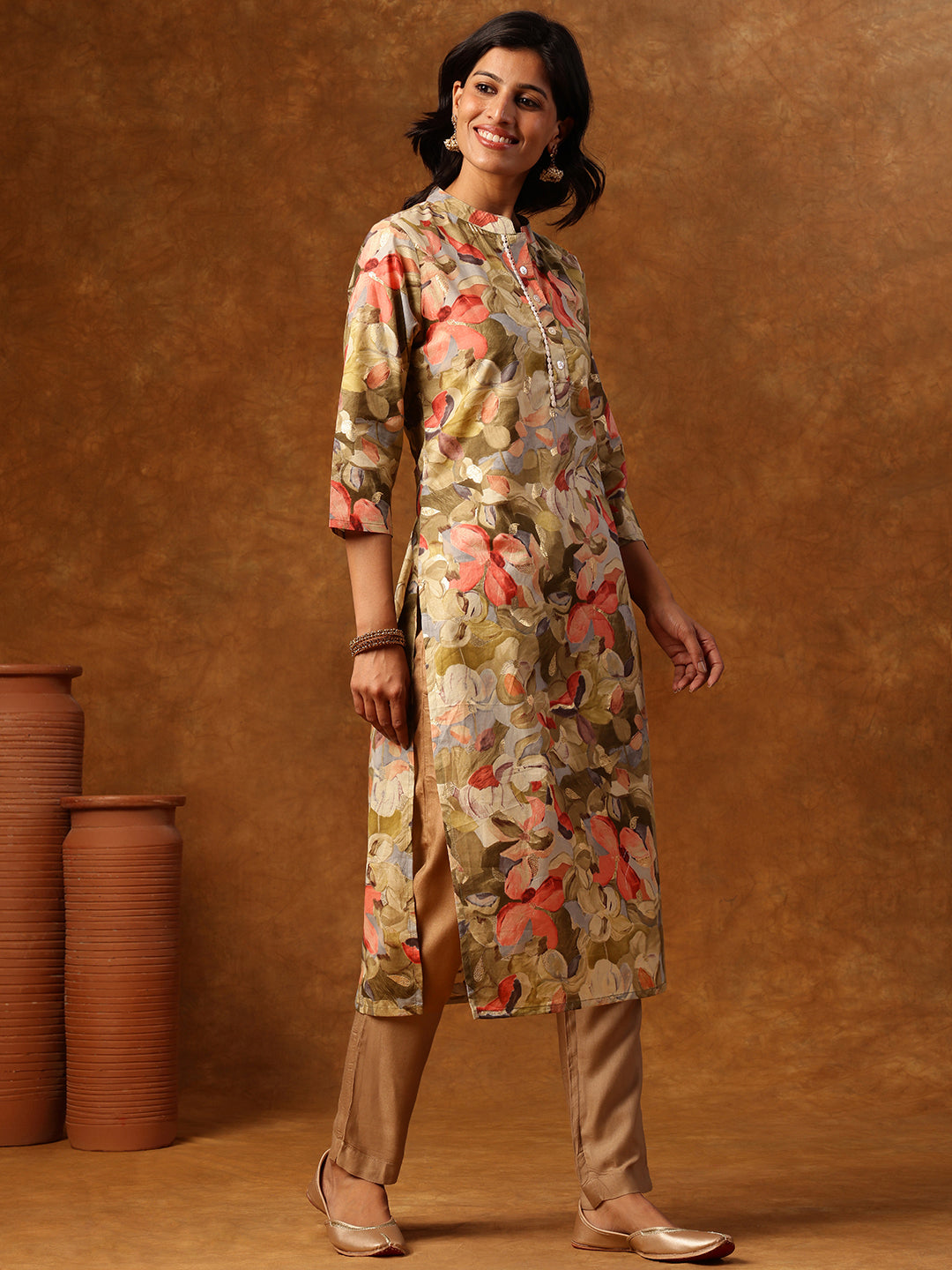 Green Floral Printed Straight Kurta