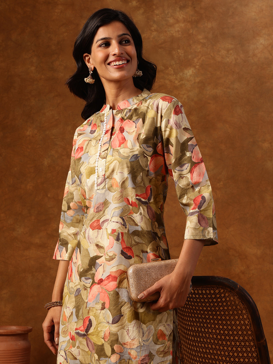 Green Floral Printed Straight Kurta