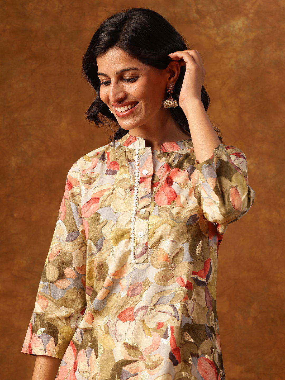 Green Floral Printed Straight Kurta