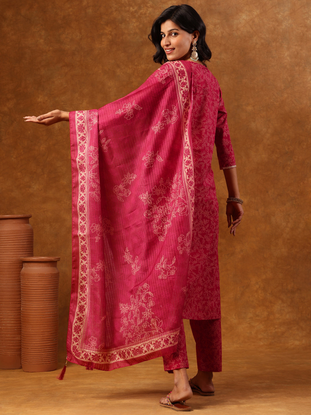 Elegant Pink Floral Printed Cotton Kurta Set with Dupatta